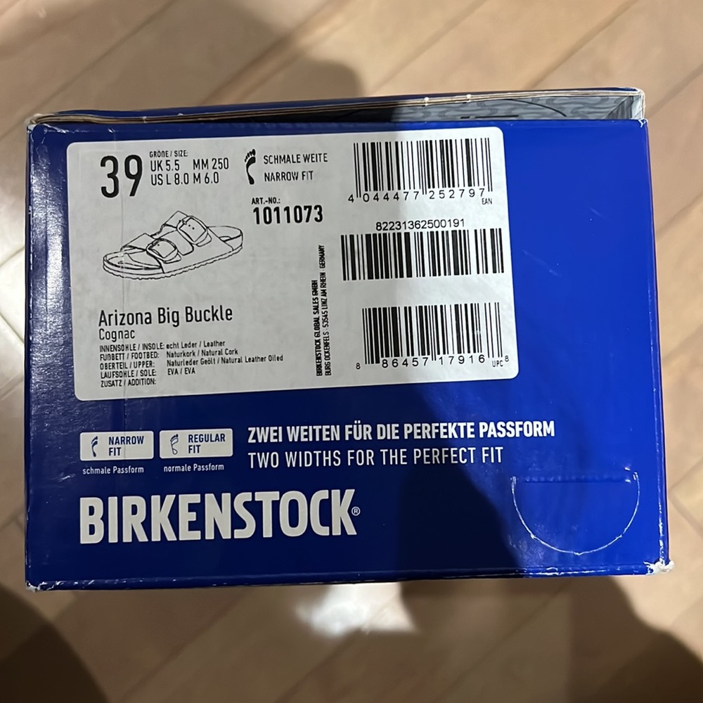 Birkenstock Arizona Big Buckle Sandals; Size 39 - Picture 2 of 5